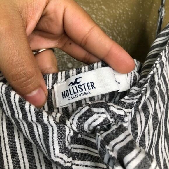 Hollister Womens Top Size S White Striped Sleeveless Casual Wear Camisole - Picture 3 of 9